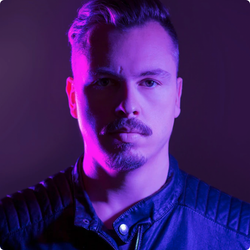 mwt-artist-purplediscomachine.png