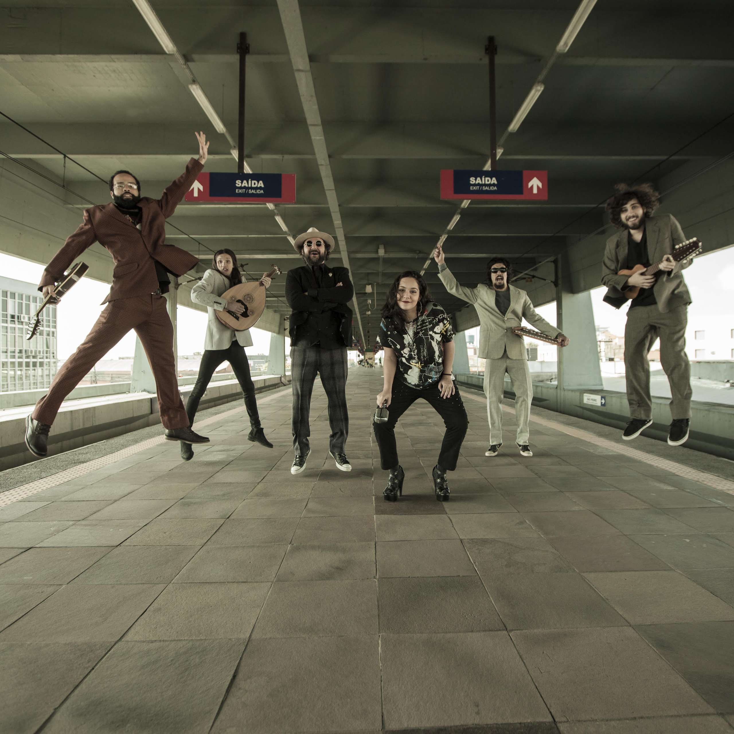 Arthur de Faria & Orkestra do Kaos