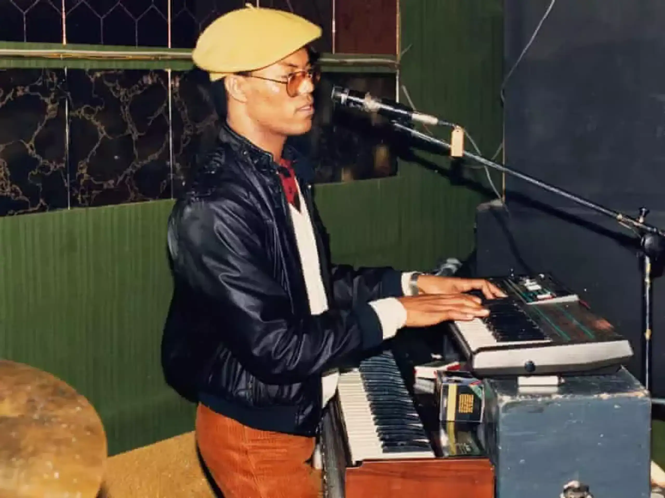 analog africa paulino vieira