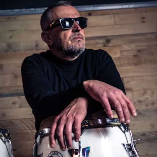 Néstor Álvarez